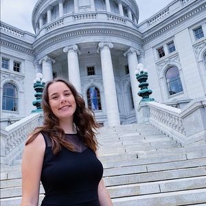 Meet your Posher, Erin